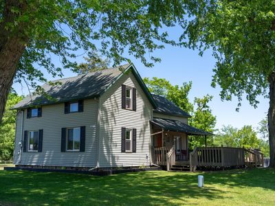 Property at 8810 N Vandecar Rd, Farwell, MI