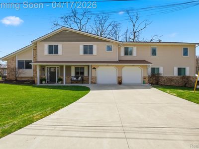 3389 Shawnee Ln