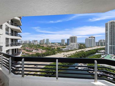 3400 NE 192nd St APT 1911