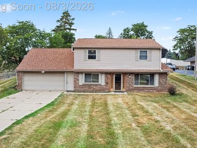 2451 Valleylane Dr