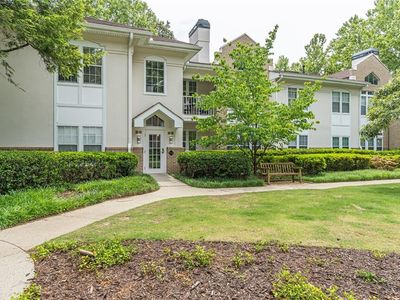 240 Renaissance Pkwy NE APT 204
