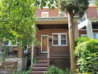 819 W 33rd St