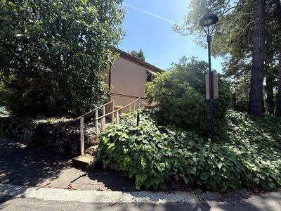 Property at 135 Lily Ave, Auburn, CA