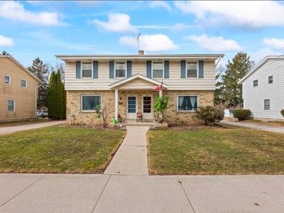 1558 White Rock AVENUE #1560