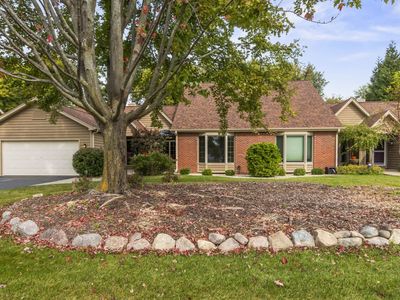 N19W26672 Milkweed LANE #A