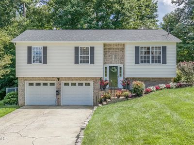 Property at 231 Valley Crest Dr, Mt Carmel, TN