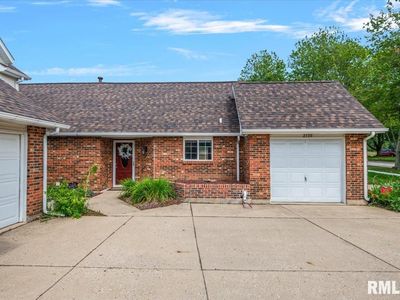 Property at 2739 Dartmouth Dr, Springfield, IL