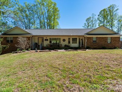 441 Hunters Glen Ln