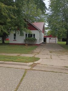 246 Wood Ave