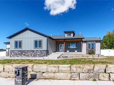 3395 Castle Pines Dr