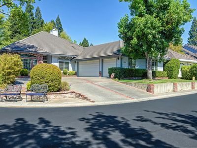 320 Emerson Ct