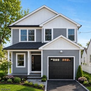 21 Spruce St