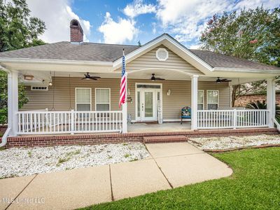 9227 Nancy Dr