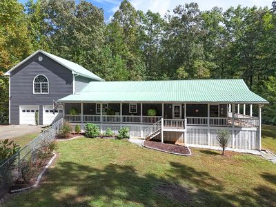 3015 Camp Creek Rd