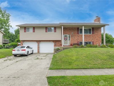 Property at 124 Sue Dr, Germantown, OH