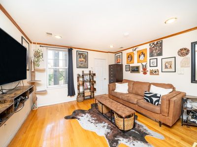 176 Webster Ave APT 2L