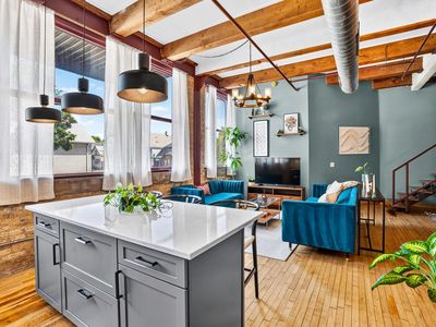 215 W Maple STREET #110