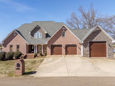 35 Tennessee River Ln