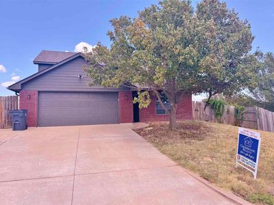 Property at 412 SE Lancelot Ln, Lawton, OK