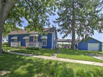 232 S Locust St