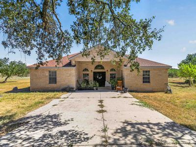 21174 US Highway 281 S