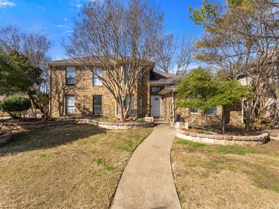 3201 Auburn Dr