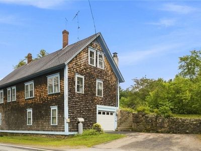 32 Hopkins Hollow Rd