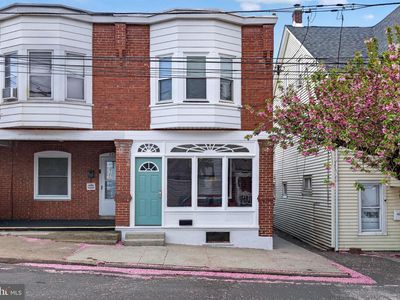 890 South St