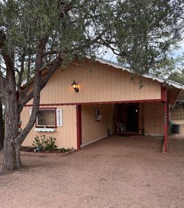 1002 N Chalet Cir