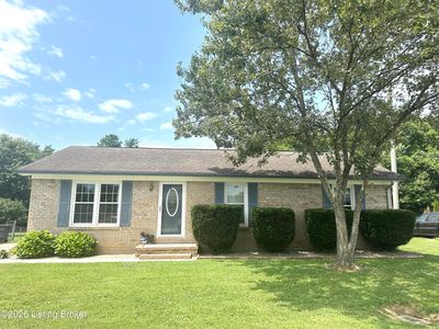 110 Pineview Dr