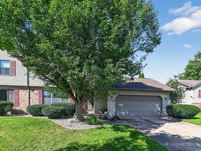818 Edgemore Dr