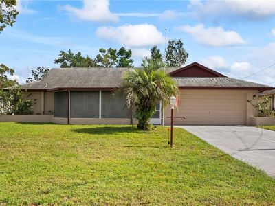 2296 Lake Forest Ave