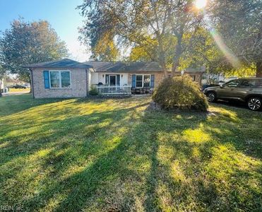 2309 Apple Tree Cres