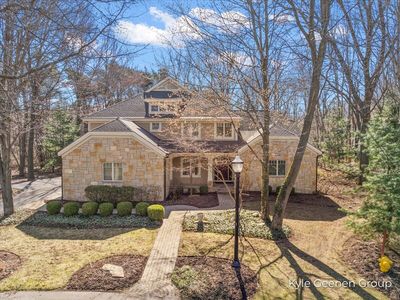 605 Old Macatawa Ct #7