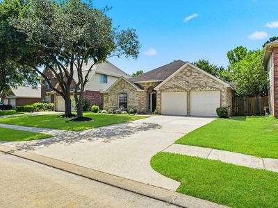 13727 Pickford Knolls Dr