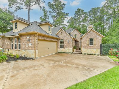 6 Little Falls Pl