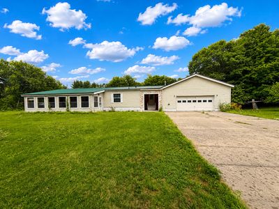 24 McDonald Rd