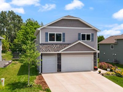 415 Willow Creek Pkwy
