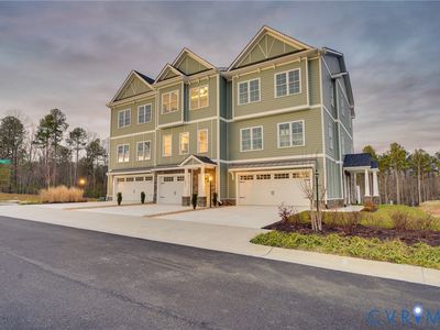 6416 Sanford Springs Cv