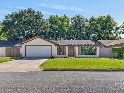 5 Marseilles Court