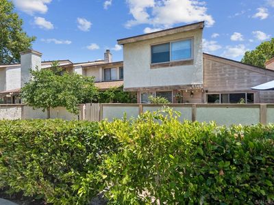 8348 Penfield Ave UNIT 3