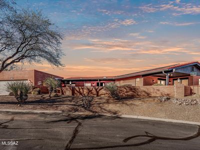 3902 S Via Del Ruisenor