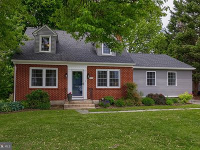 2033 Manor Ridge Dr