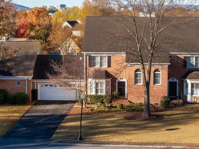 1414 Heritage Landing Dr