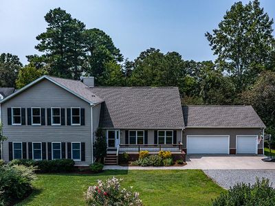 940 Steamboat Ln