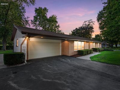 1501 E Fitzsimmons ROAD