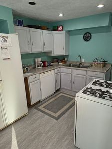 7248 Aqua Isle