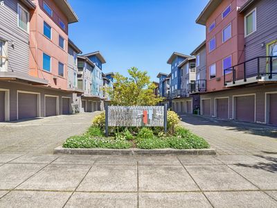 8555 N Kellogg St #1-2