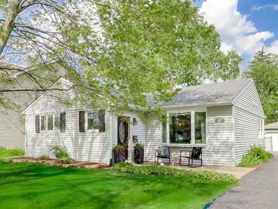 3100 Falcon Ct W