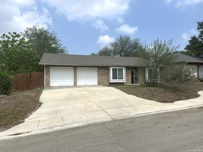 5022 CRESTWOOD DR